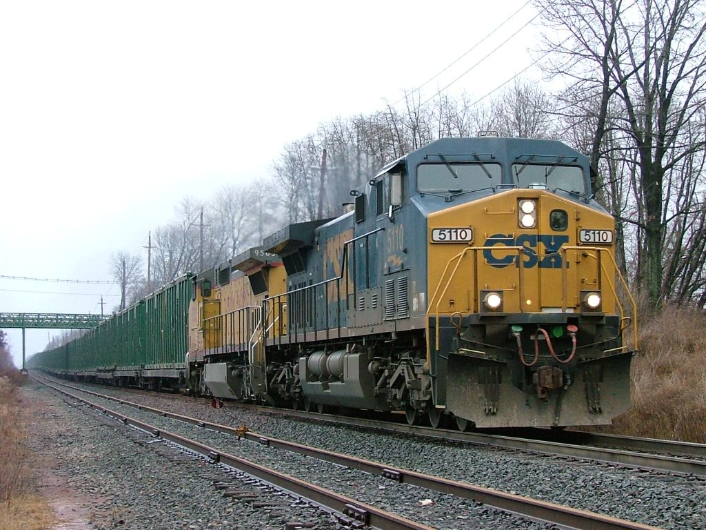 CSX 5110 & UP 9505